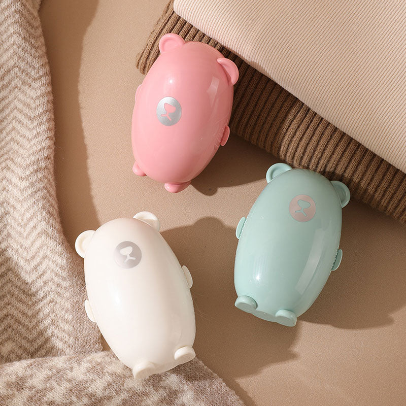 Bear-Shaped Washable Lint Roller – Strong Adhesion & Portable Design